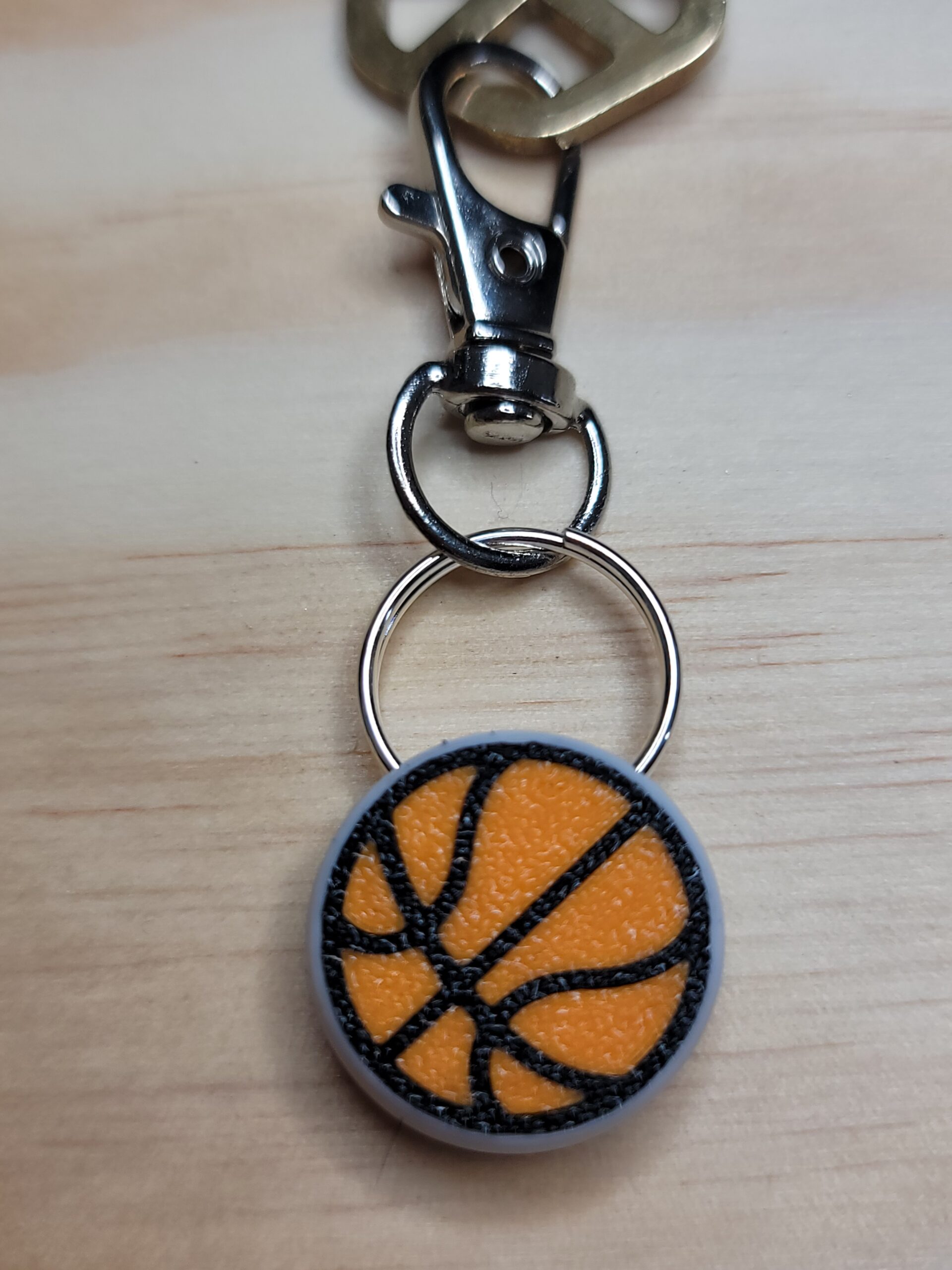 3D Printed Basketball Keychain Fob – Multicolor Zipper Pull Accessory - Image 4