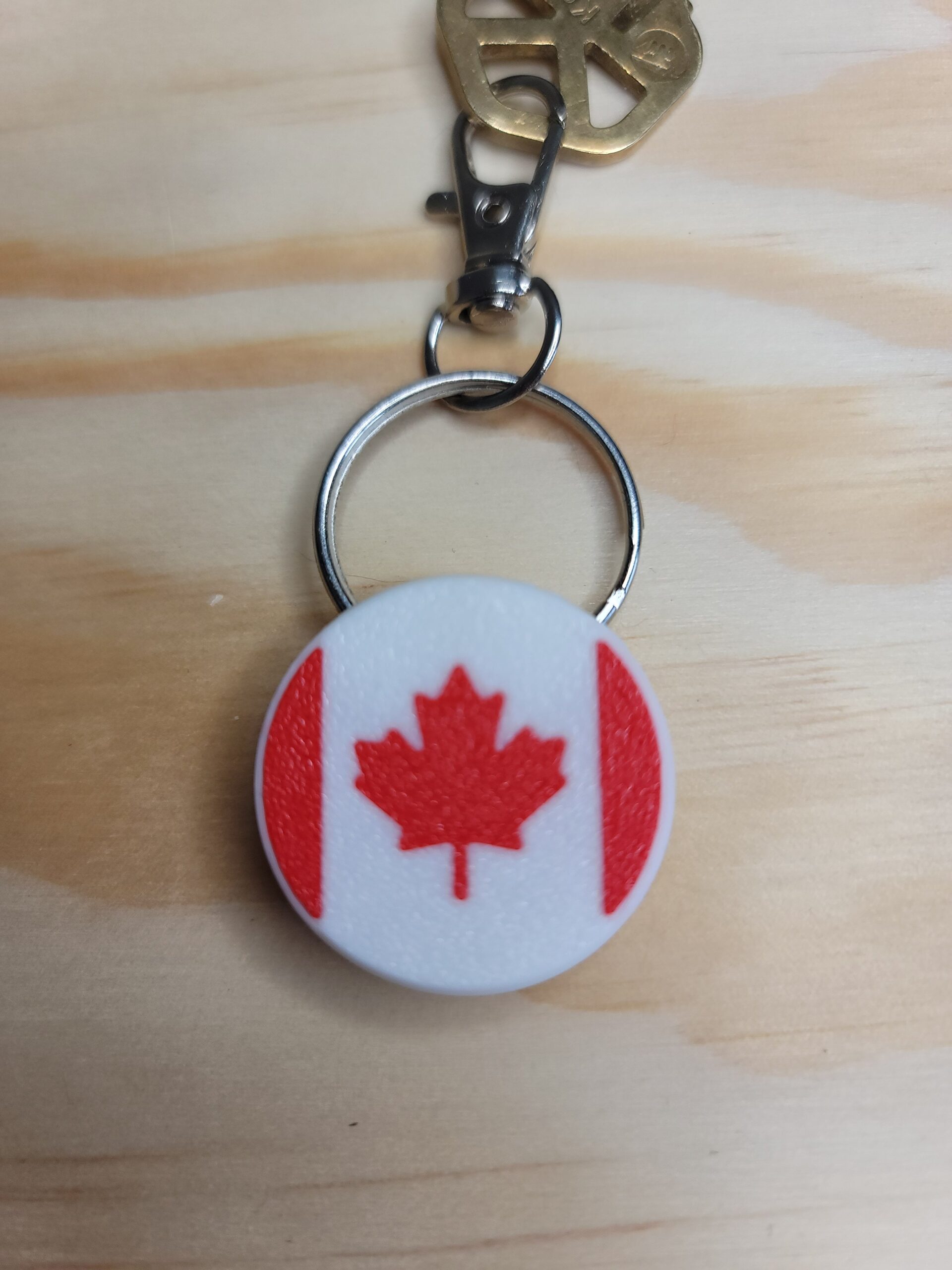 3D Printed Canada Flag Keychain Fob – Multicolor Canadian Pride Zipper Pull - Image 2