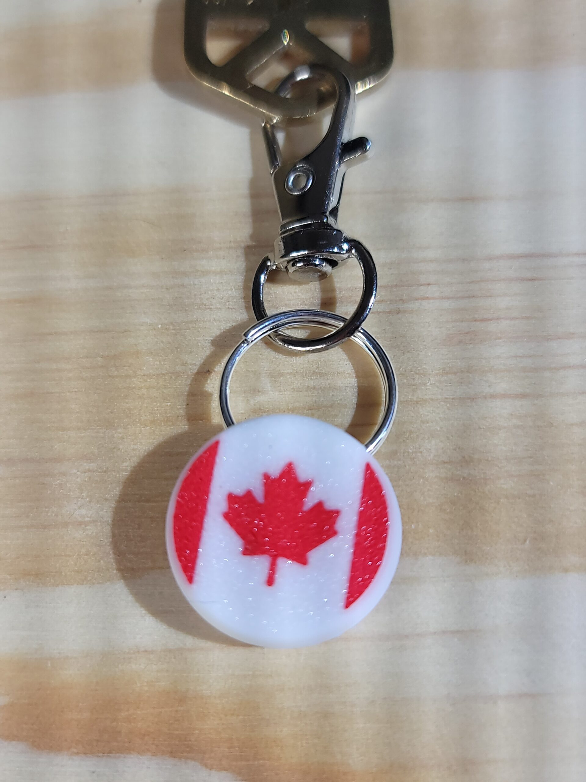 3D Printed Canada Flag Keychain Fob – Multicolor Canadian Pride Zipper Pull - Image 4