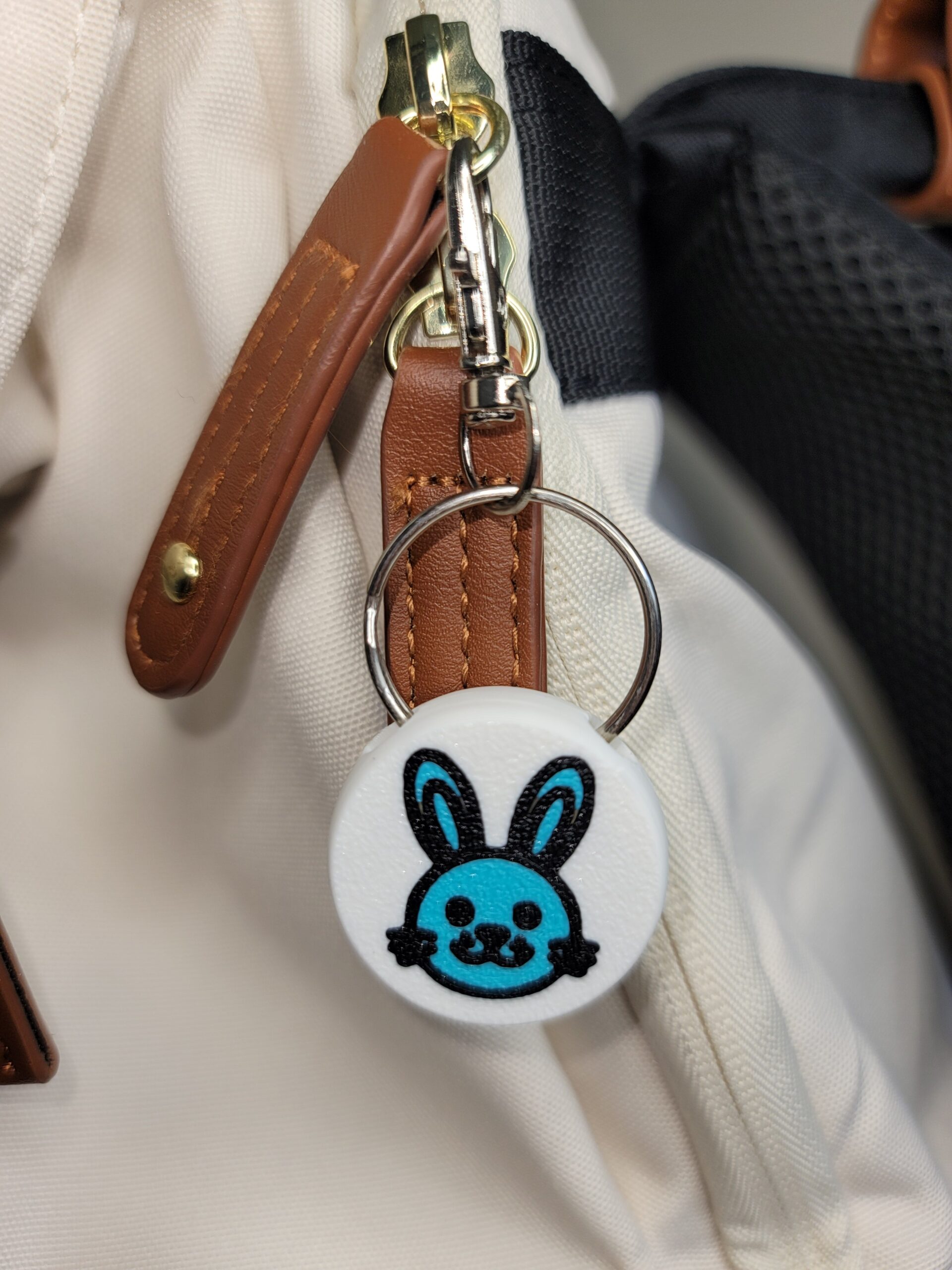 3D Printed Easter Bunny Keychain Fob – Multicolor Spring Zipper Pull