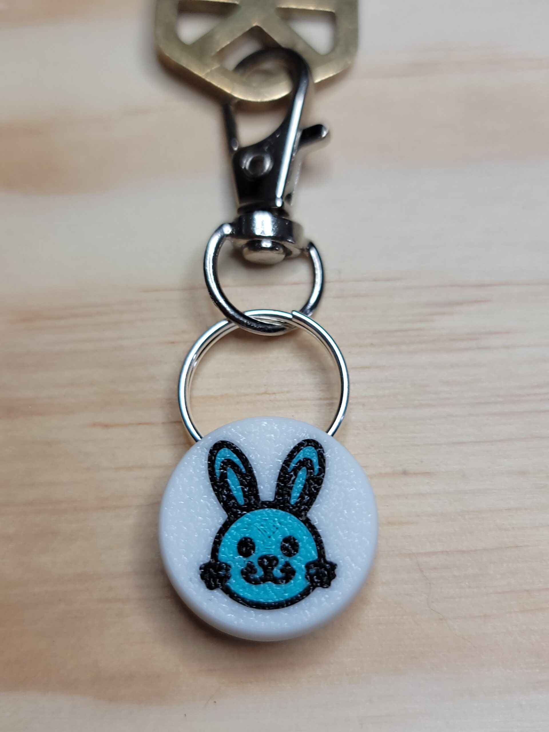 3D Printed Easter Bunny Keychain Fob – Multicolor Spring Zipper Pull - Image 4