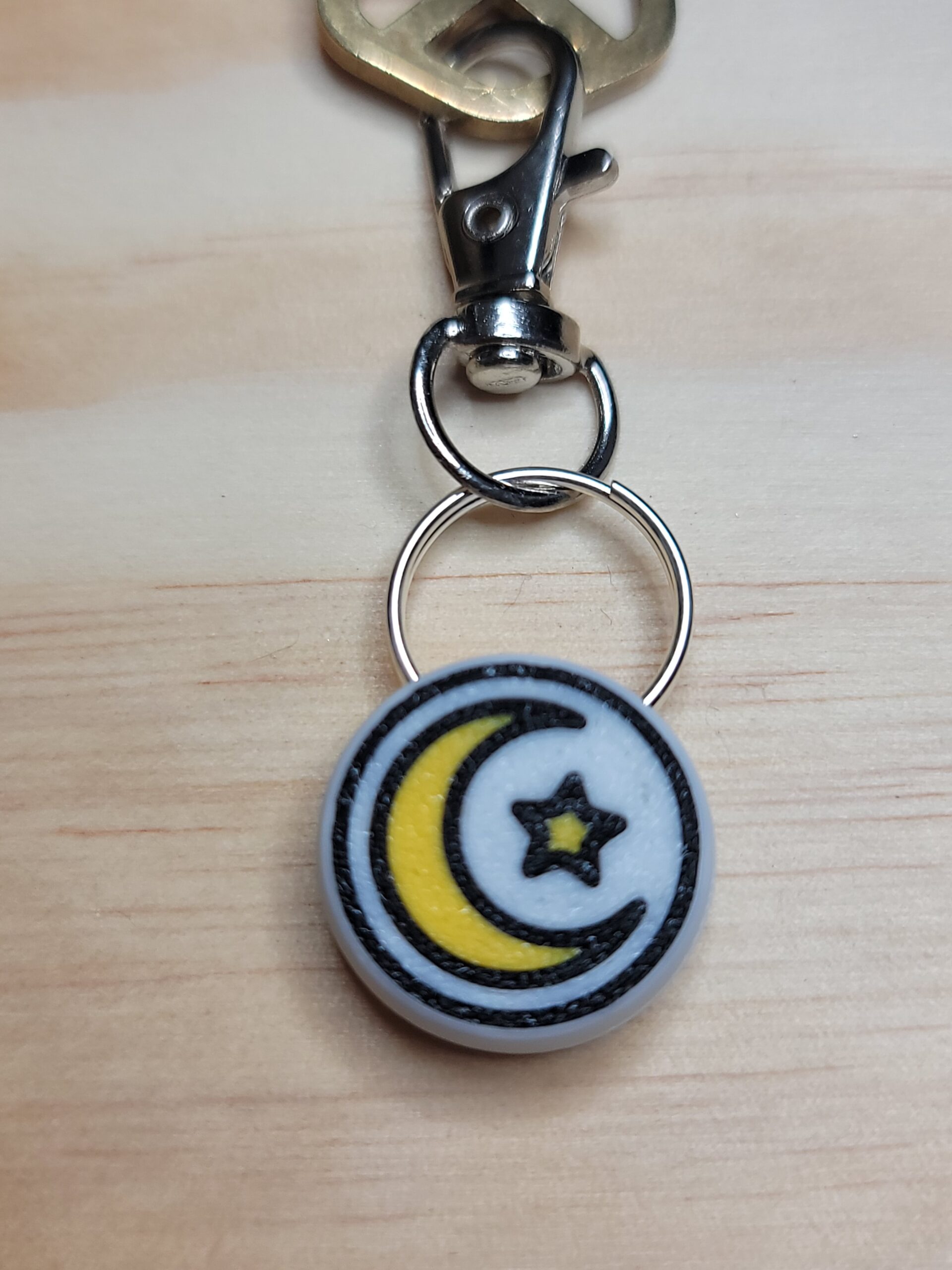 3D Printed Eid Keychain Fob – Multicolor Celebration Zipper Pull - Image 4