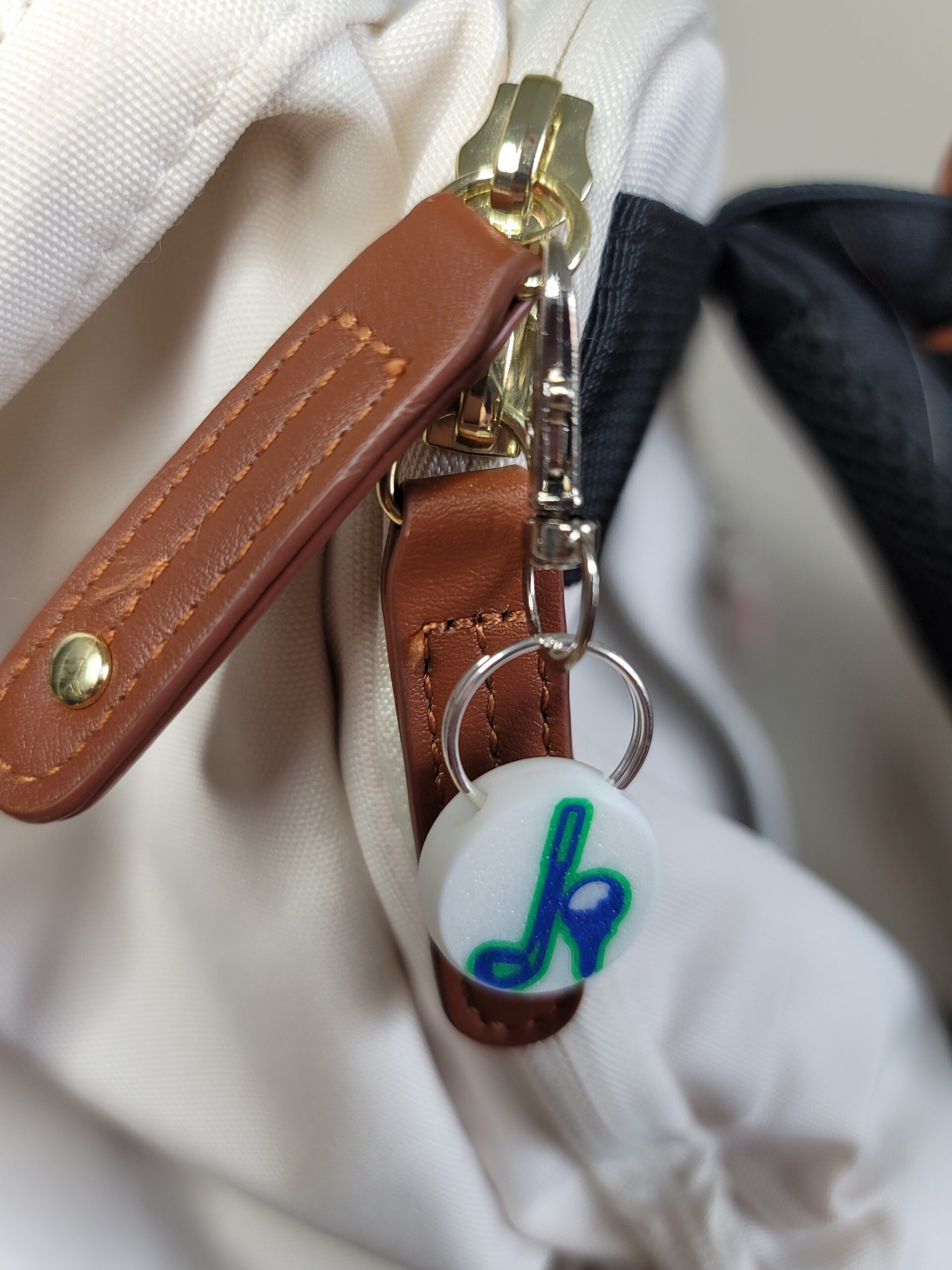 3D Printed Golf Keychain Fob: Multicolor Disc Zipper Pull (30mm) - Image 3
