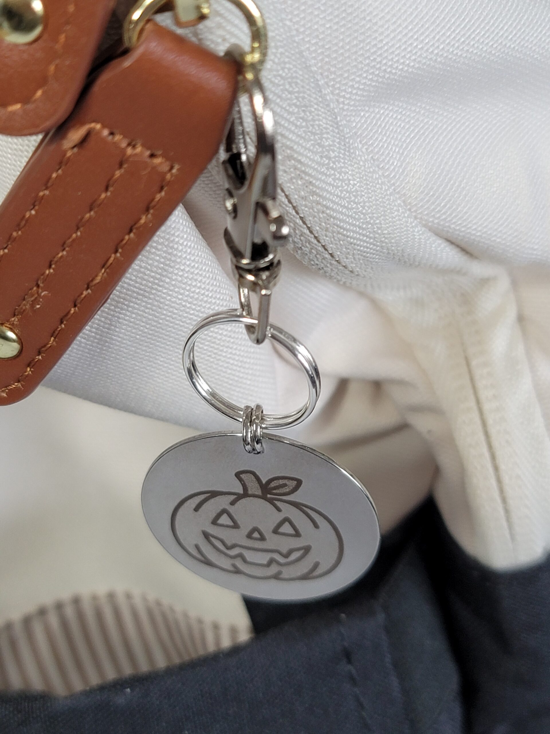 Laser Engraved Halloween Pumpkin Keychain Fob – Steel Spooky Zipper Pull