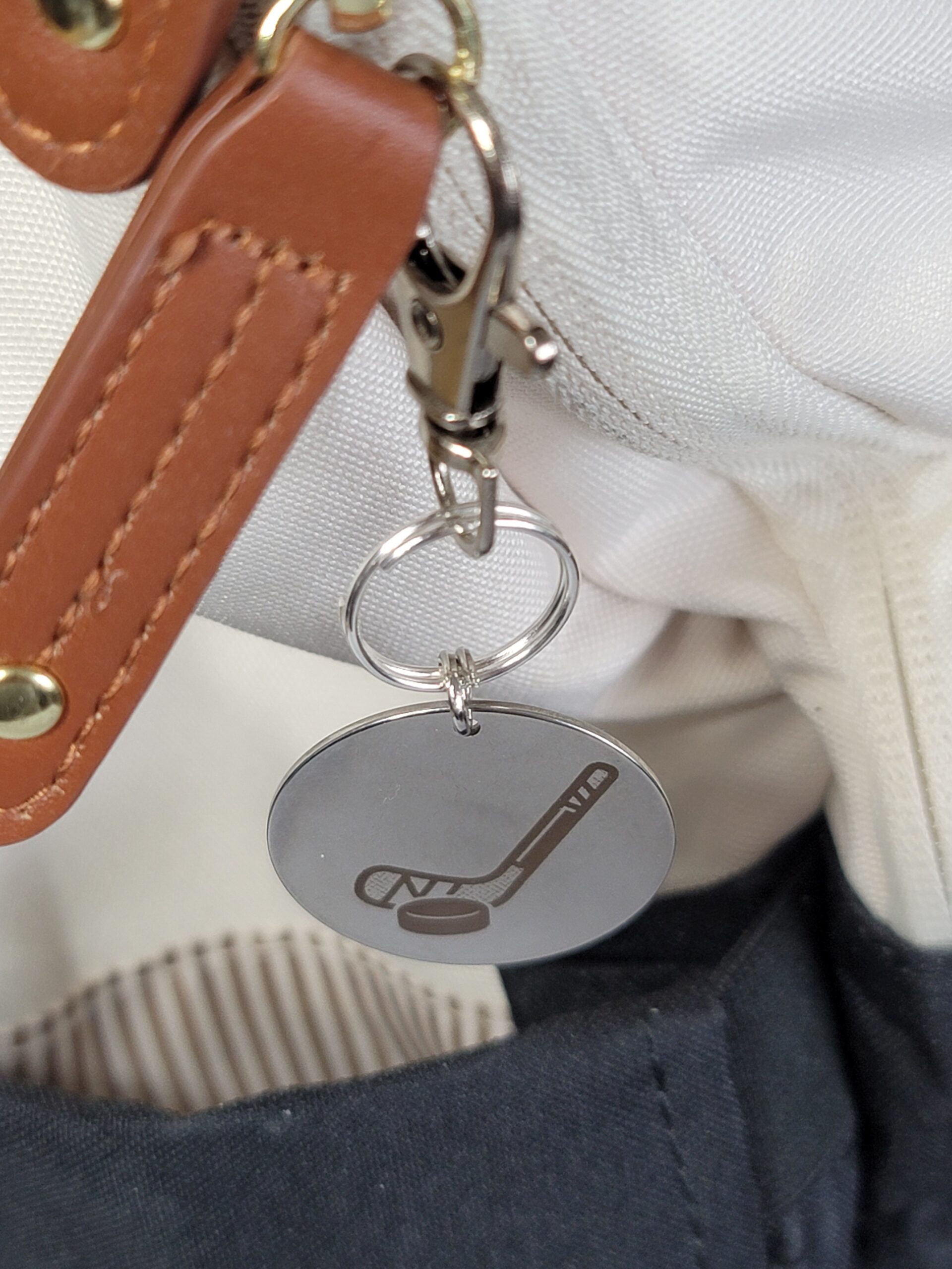 Laser Engraved Hockey Keychain Fob – Steel Sports Zipper Pull