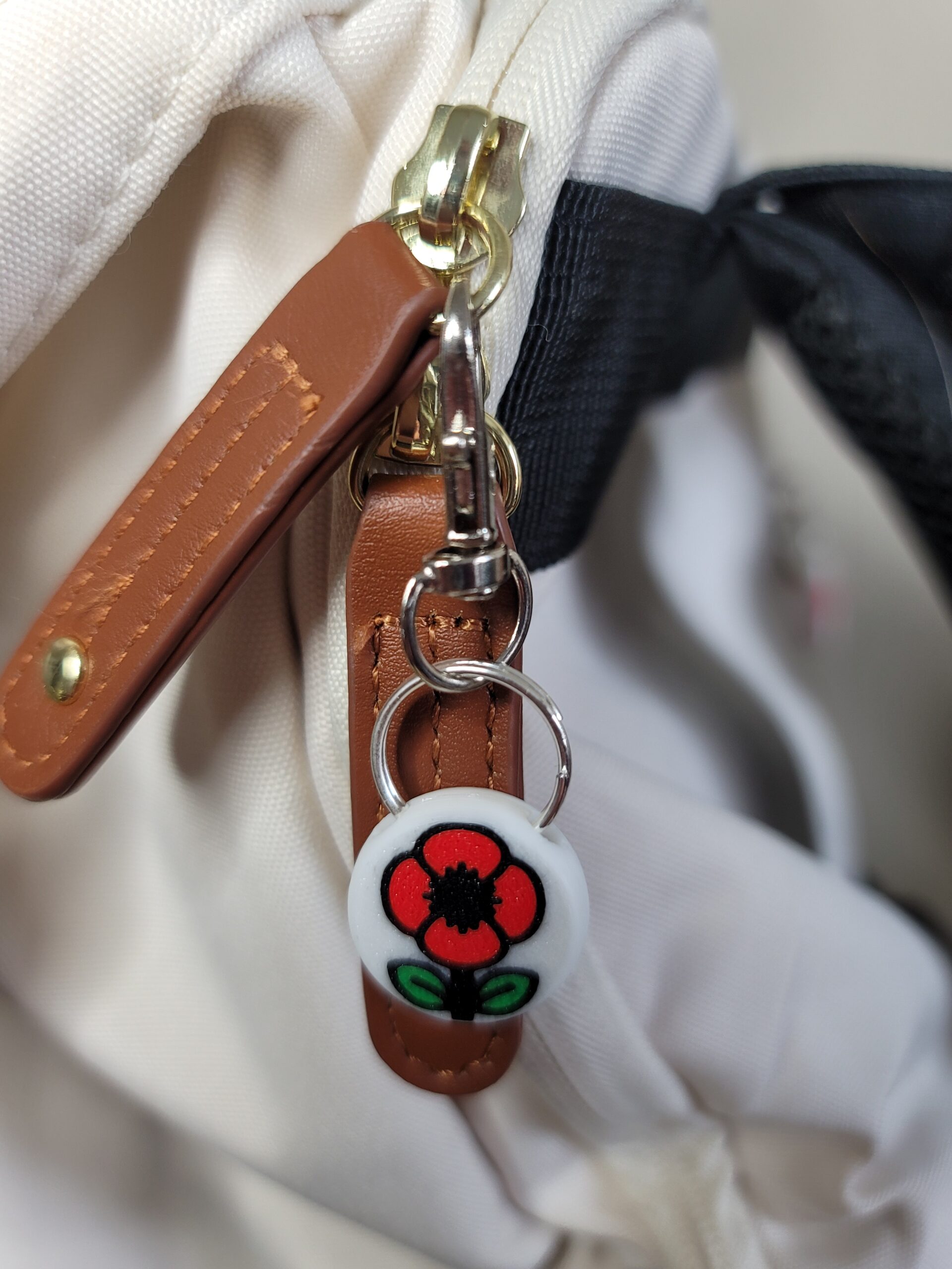 3D Printed Poppy Keychain Fob – Multicolor Remembrance Zipper Pull - Image 3