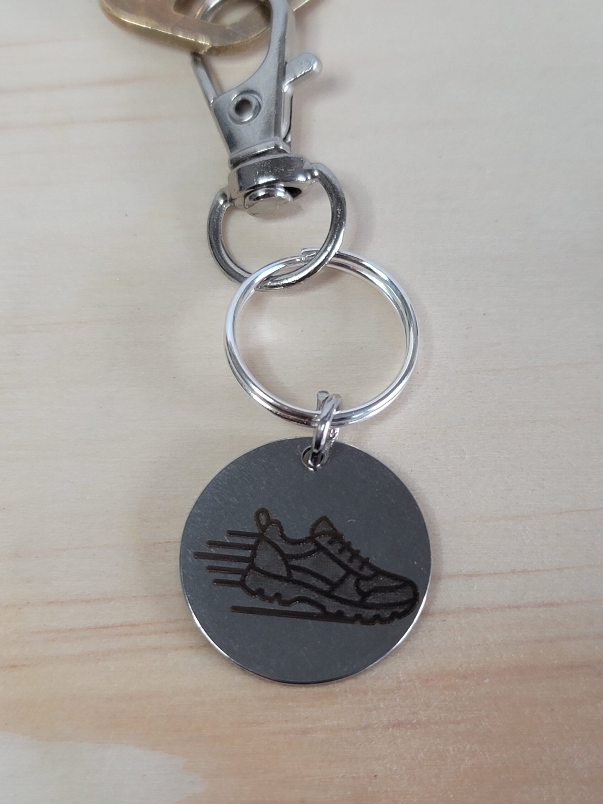 Laser Engraved Running Keychain Fob – Steel Sports Zipper Pull - Image 4