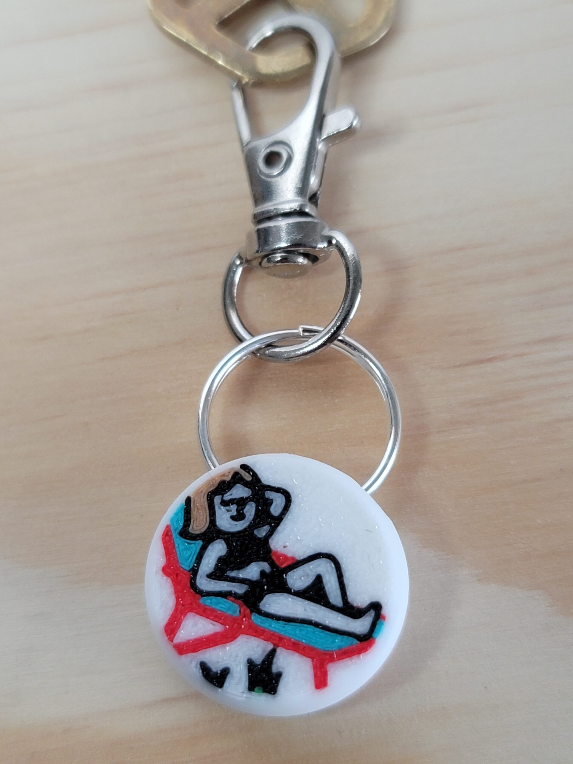 3D Printed Suntan Fob Keychain – Multicolor Summer Beach Accessory - Image 4