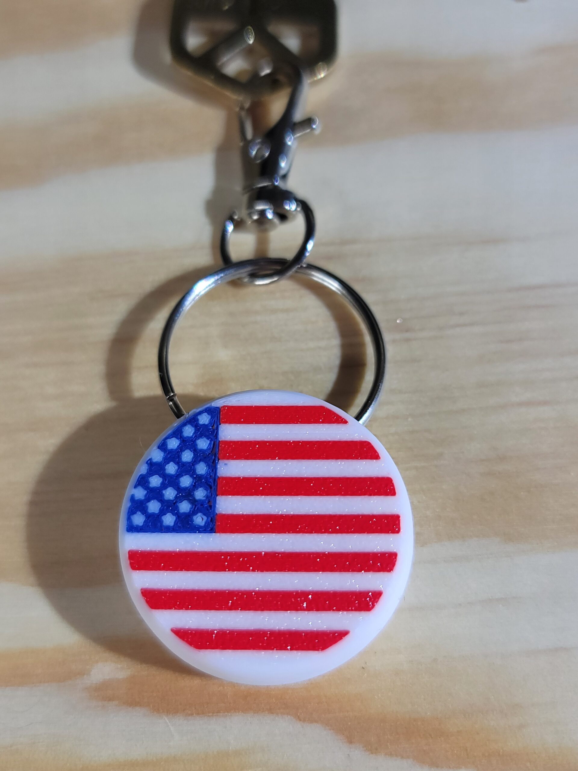 3D Printed USA Flag Keychain Fob – Multicolor American Pride Zipper Pull - Image 2